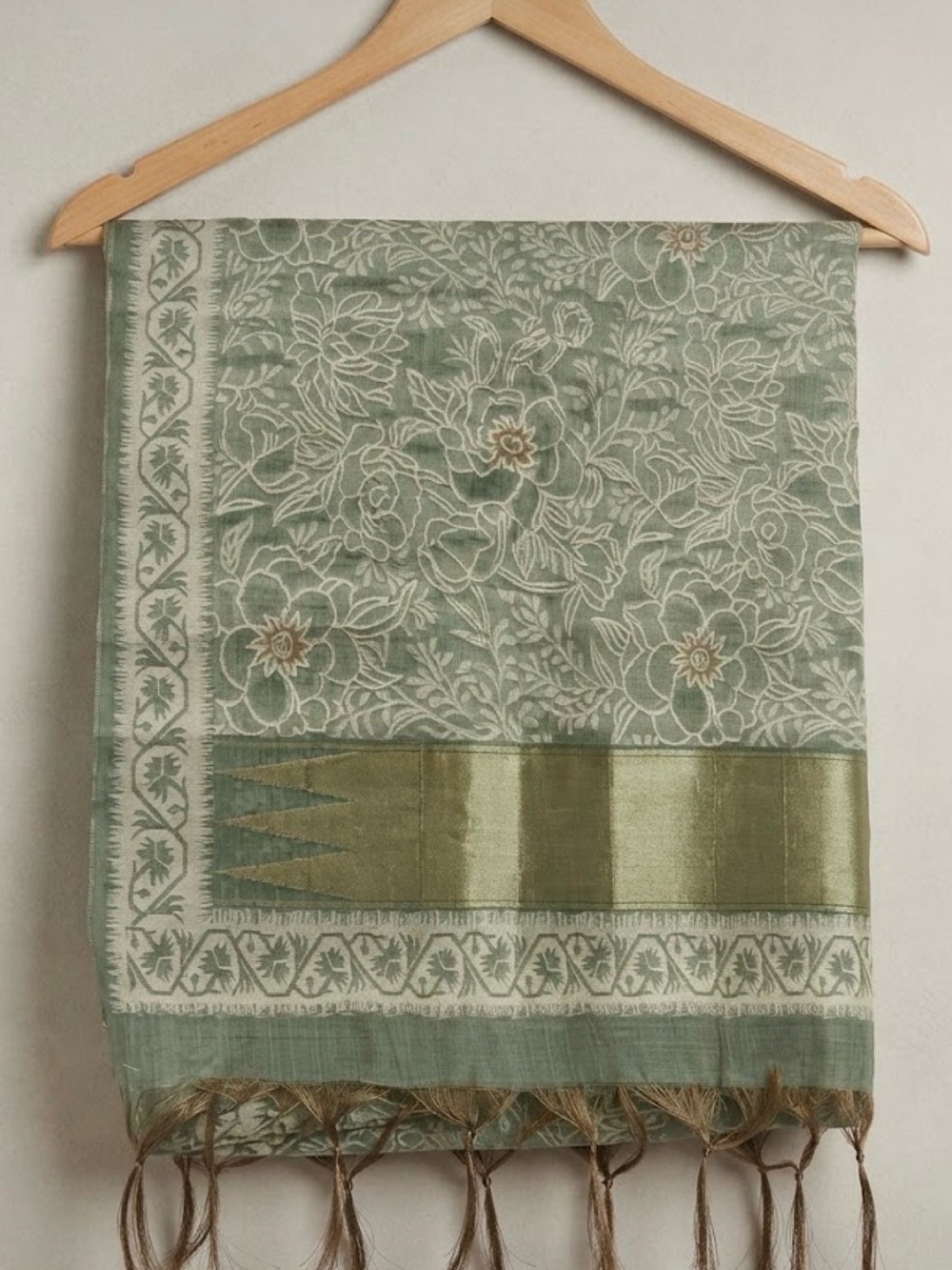 Duppatta scarf wrap light green floral gold accent. NWOT